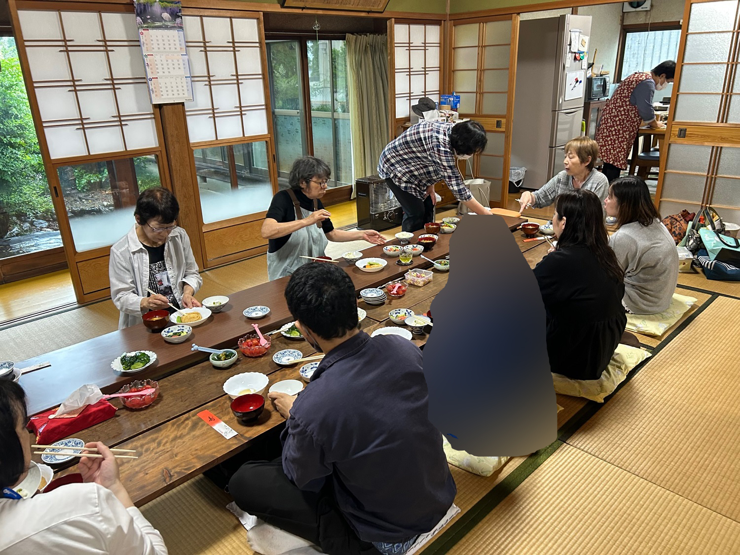 こどもの居場所　ばあちゃんち　みんなで囲む手作りの昼食